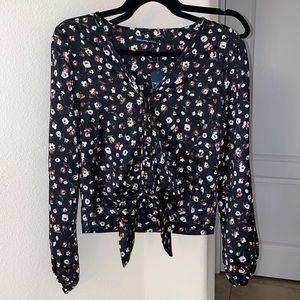 Abercrombie and Fitch Black Floral long sleeve crop top